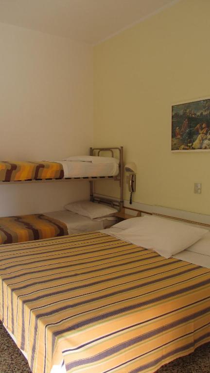 Hotel Toledo Rimini Extérieur photo