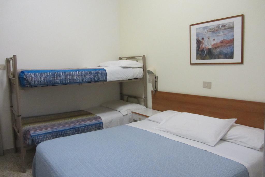 Hotel Toledo Rimini Chambre photo